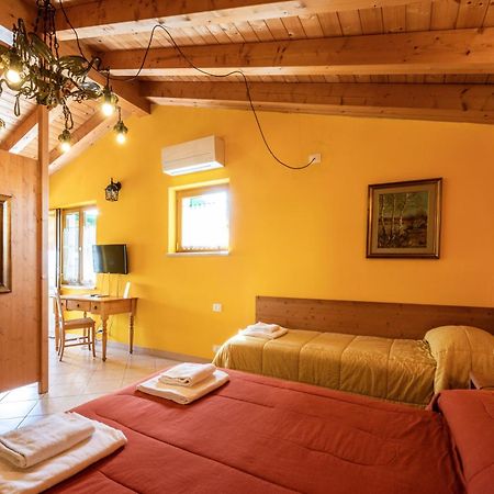Agriturismo Il Porcellino Quinto di Valpantena Bagian luar foto
