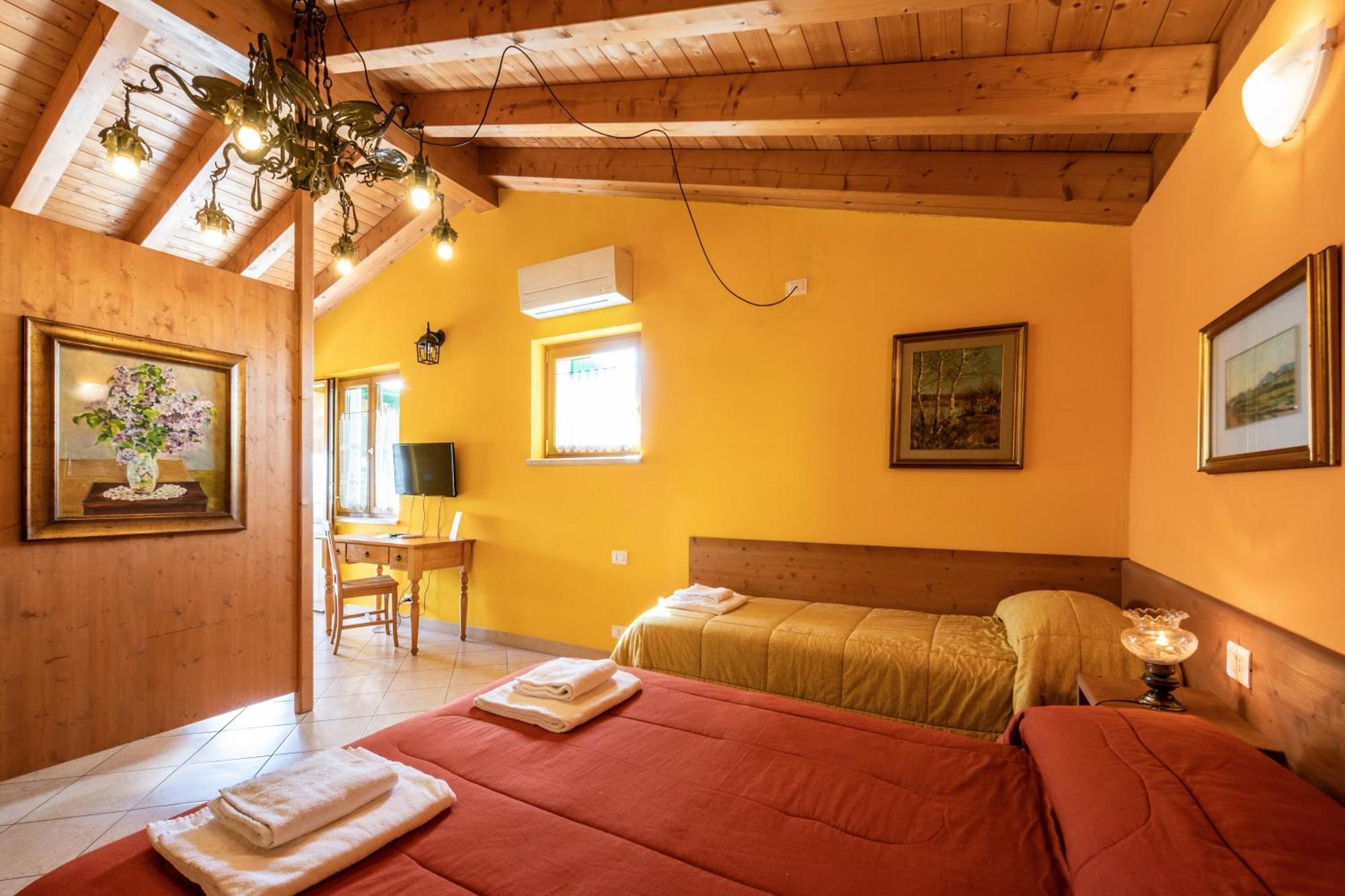 Agriturismo Il Porcellino Quinto di Valpantena Bagian luar foto